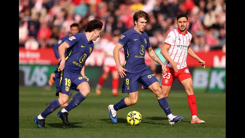 Trận đấu giữa 'Bakaridjan' và 'Real Bamako'